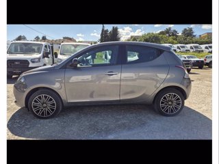 LANCIA Ypsilon 1.0 firefly hybrid gold s&s 70cv