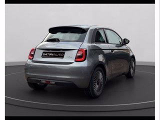 FIAT 500e Nuova 500 Hatchback My23 La Nuova 500 - 190 Berlina