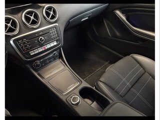 MERCEDES A 200 d sport auto my16